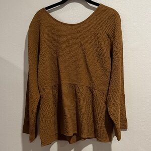 Madewell Textured Peplum Tunic Top in Camel Brown